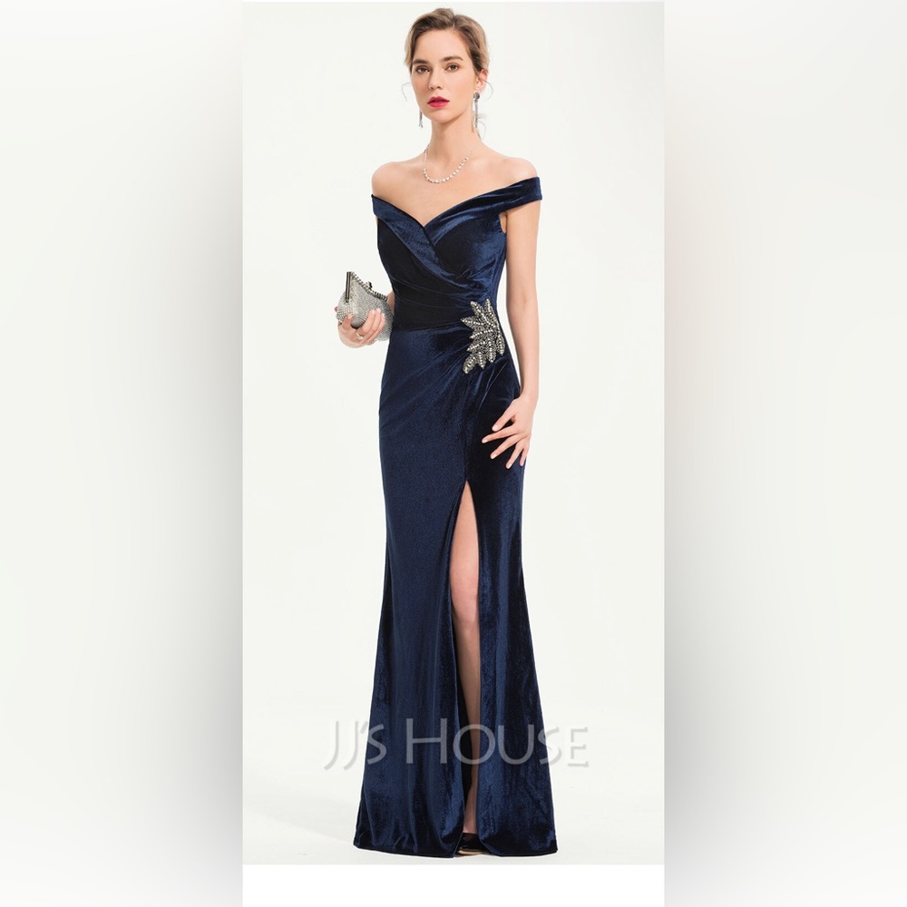 Beautiful navy velvet dress